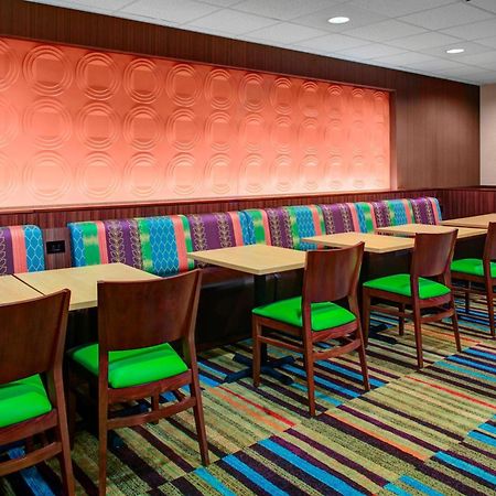 Fairfield Inn And Suites By Marriott Emporia I-95 Extérieur photo