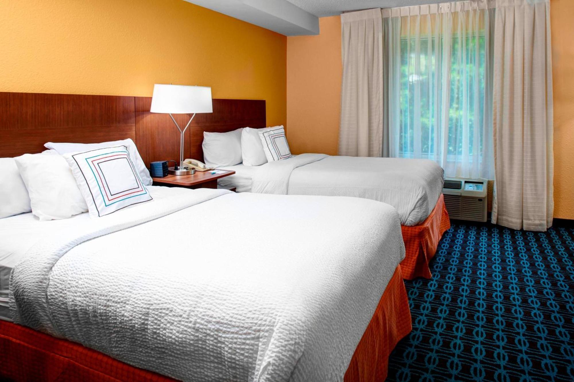 Fairfield Inn And Suites By Marriott Emporia I-95 Extérieur photo